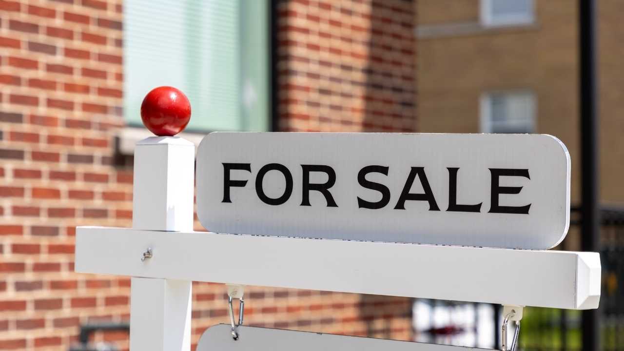 Closing costs for sellers in Alberta